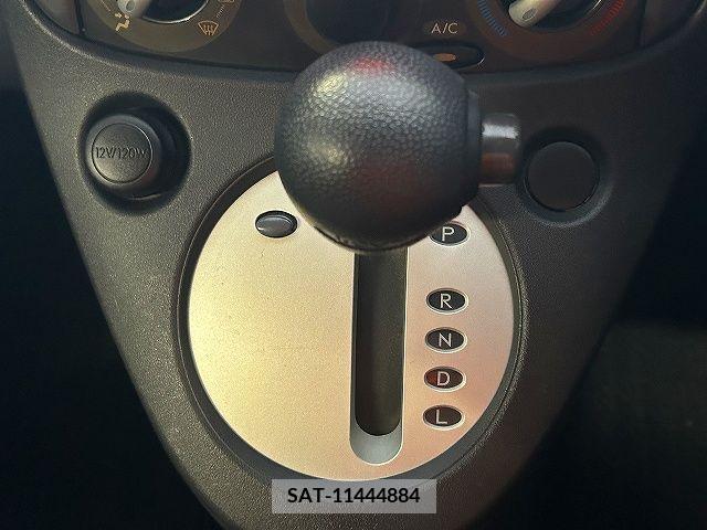 Subaru R1 2005-02 218306-19