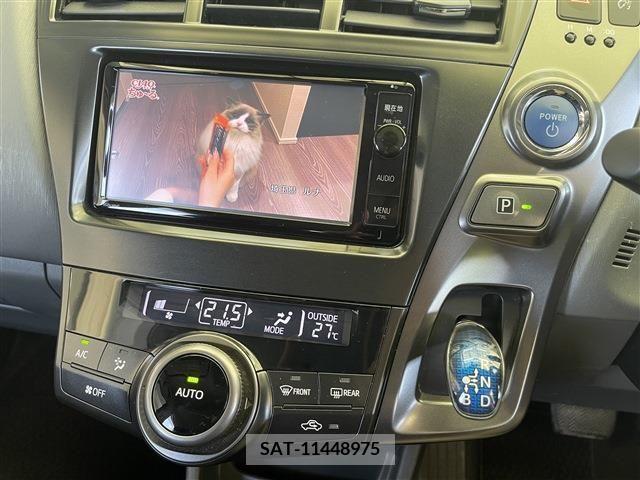 Toyota PRIUS ALPHA 2014-10 283463-9