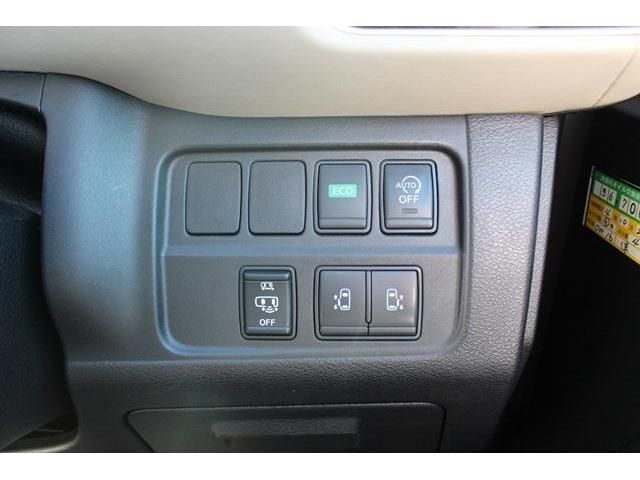 Nissan SERENA 2016-08 196086-4
