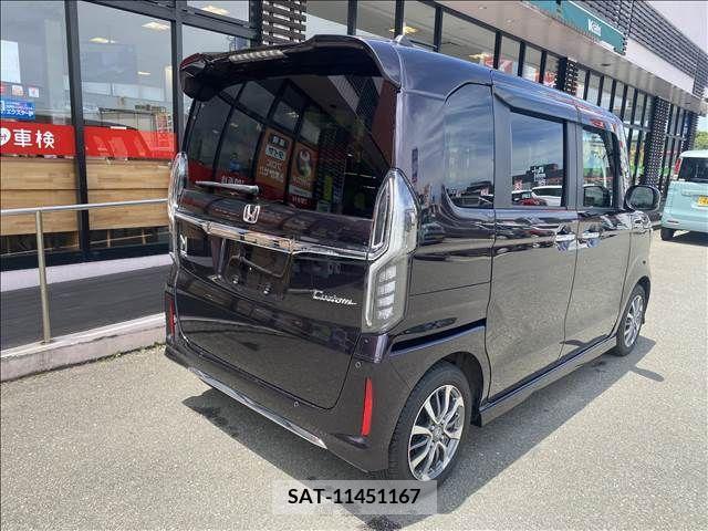 Honda N BOX CUSTOM 2022-03 330366-3