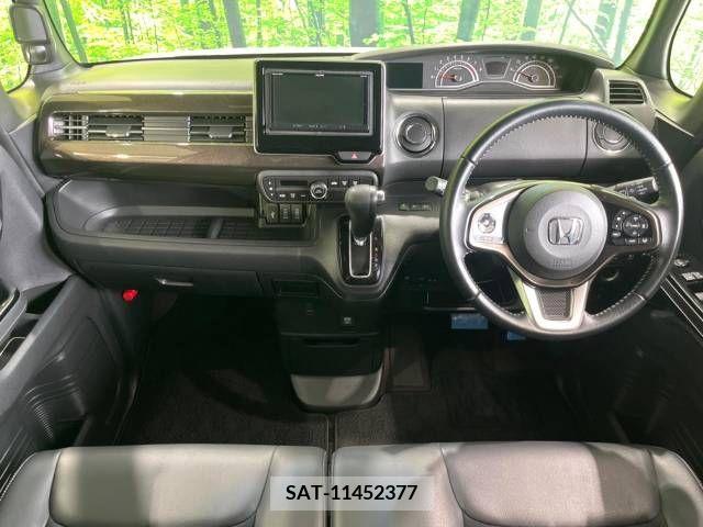Honda N BOX 2018-07 278433-1