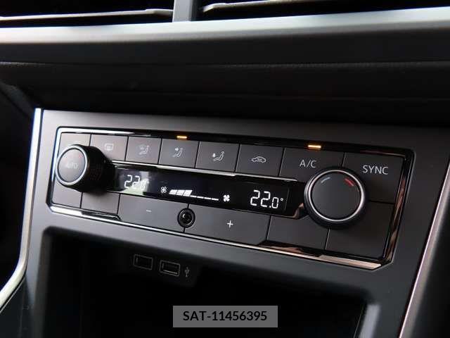 VolksWagen POLO 2018-10 320339-19