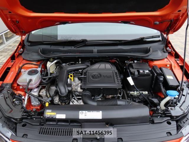 VolksWagen POLO 2018-10 320339-2