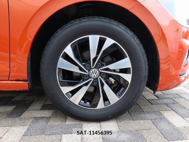 VolksWagen POLO 2018-10 320339-1