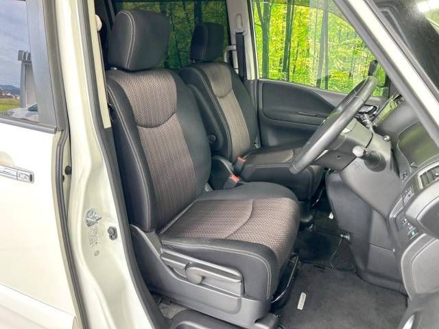 Nissan SERENA 2015-09 20980-8