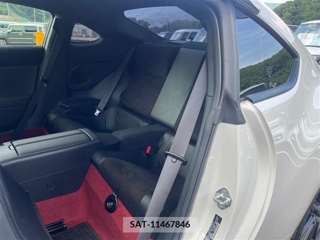 Toyota 86 2023-02 360810-3