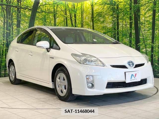 Toyota PRIUS 2011-01 322112-16