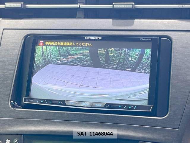 Toyota PRIUS 2011-01 322112-3