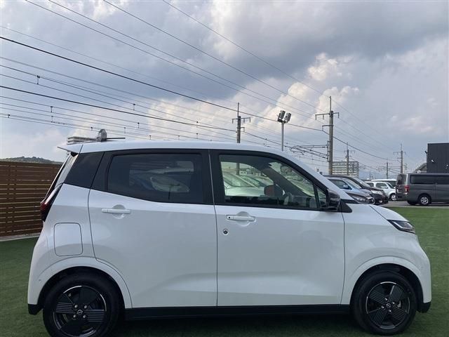 Nissan Sakura 2022-06 12454-13