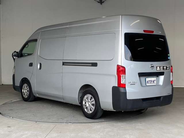 Nissan NV350 Caravan 2014-09 187563-12