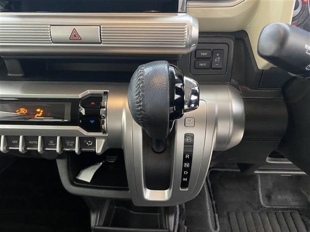 Suzuki X BEE 2018-06 14698-17