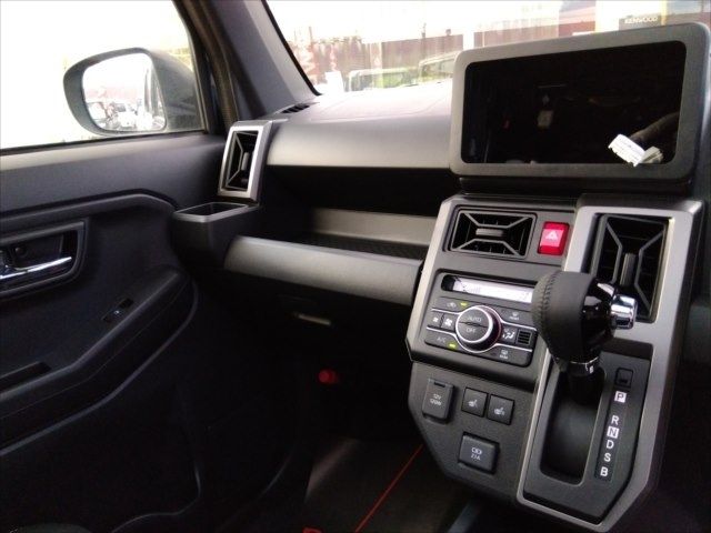 Daihatsu TAFT 2023-02 188337-9
