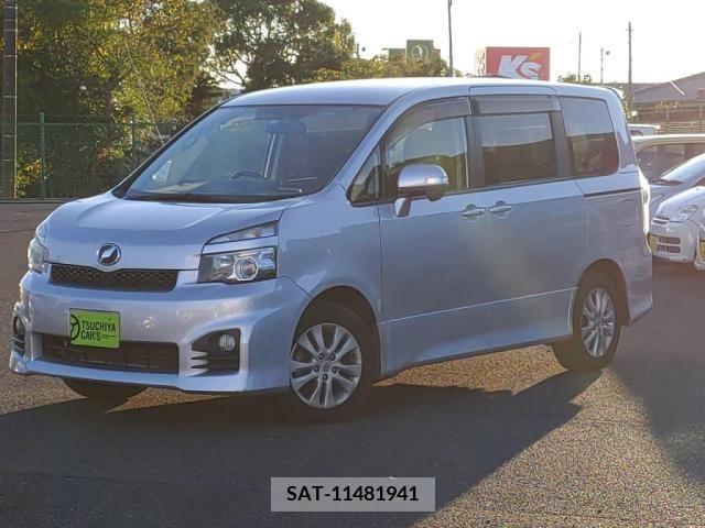 Toyota VOXY 2013-02 248537-0