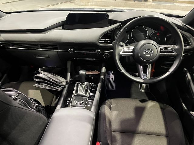 Mazda MAZDA3 2021-09 181561-1