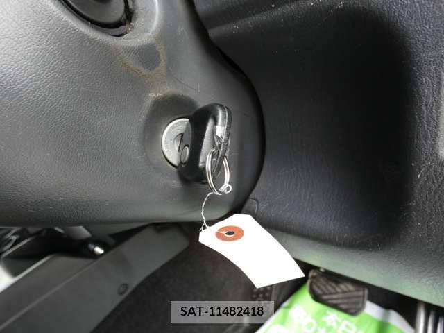 Suzuki JIMNY 2006-03 387179-16