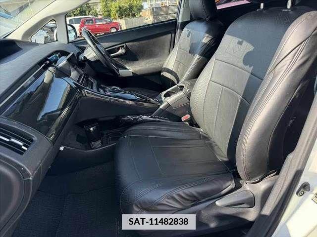 Toyota PRIUS 2013-11 366605-16