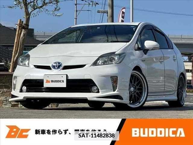 Toyota PRIUS 2013-11 366605-0