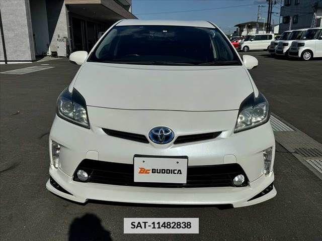 Toyota PRIUS 2013-11 366605-8