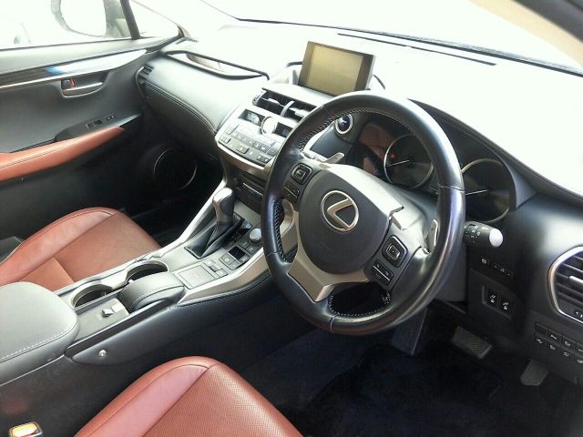 Lexus NX 2015-10 1518-1