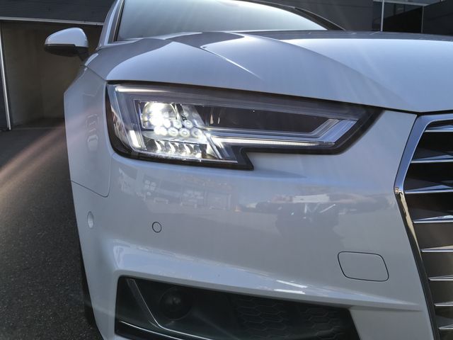 Audi A4 2017-07 181103-27