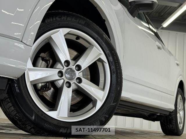 Audi Q2 2017-08 376769-18