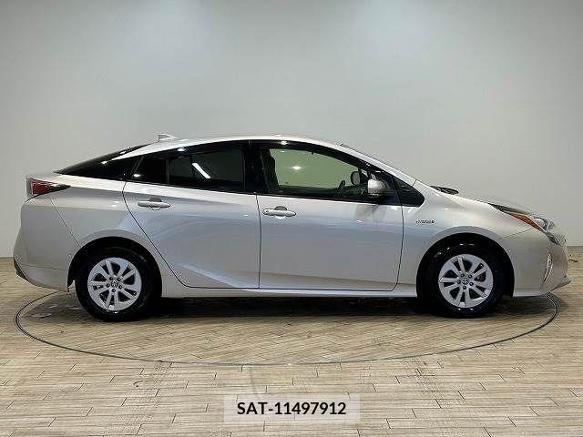 Toyota PRIUS 2018-08 246730-15