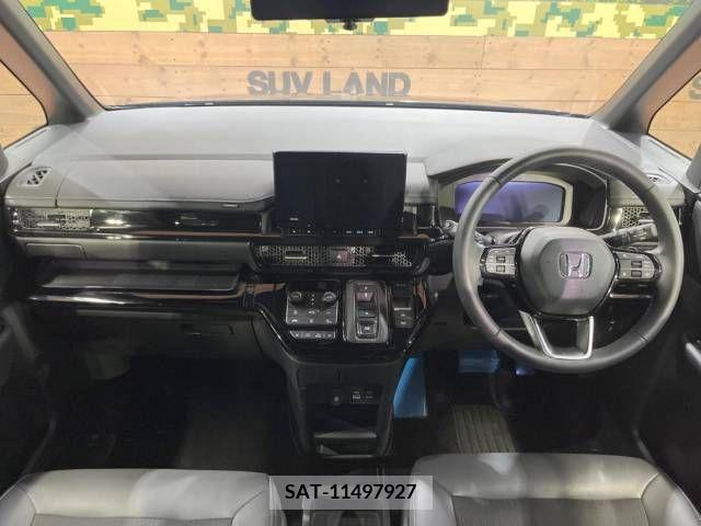 Honda e 2023-05 351236-1