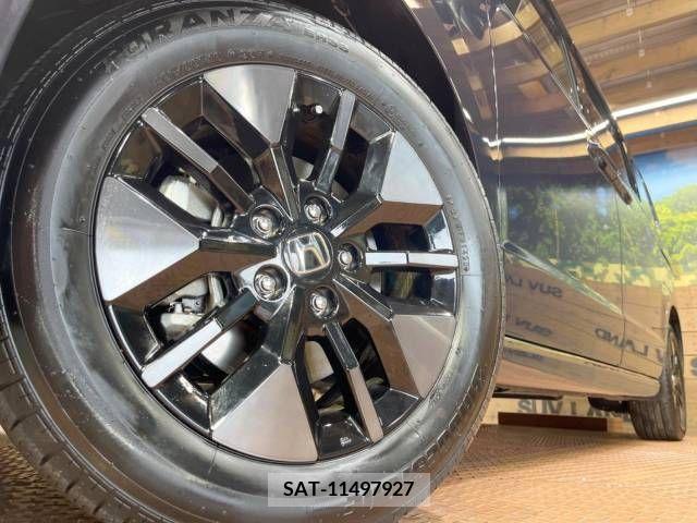 Honda e 2023-05 351236-15