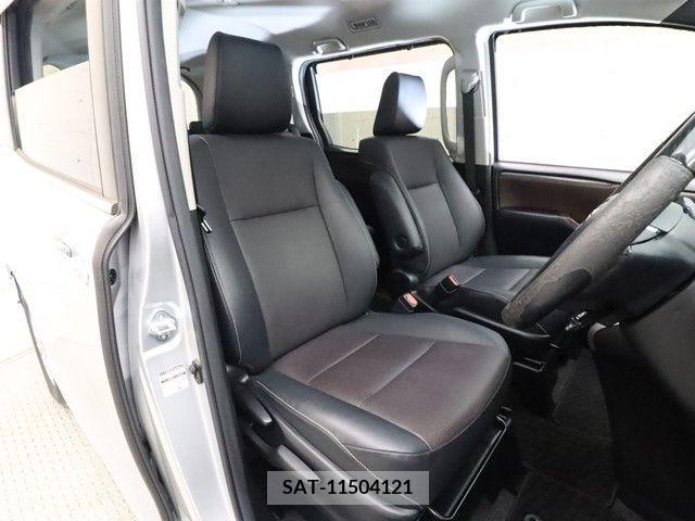 Toyota ESQUIRE 2014-12 321453-3