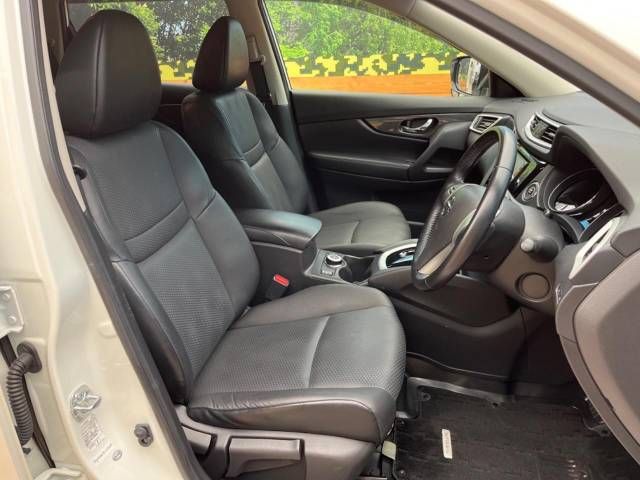 Nissan X-TRAIL 2015-06 17674-8