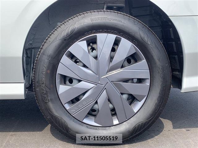 Nissan SERENA 2023-03 209065-22