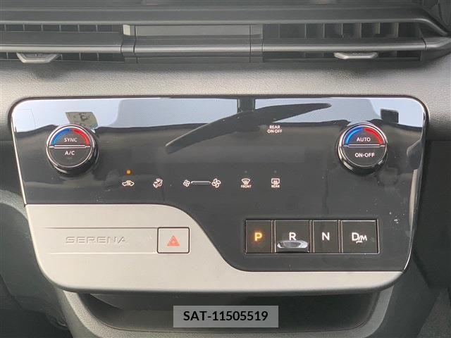 Nissan SERENA 2023-03 209065-19