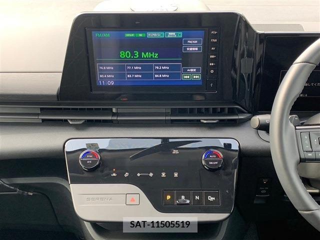 Nissan SERENA 2023-03 209065-13