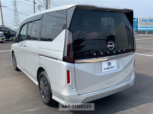 Nissan SERENA 2023-03 209065-9
