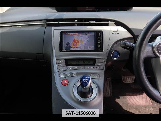 Toyota PRIUS 2013-07 366679-27