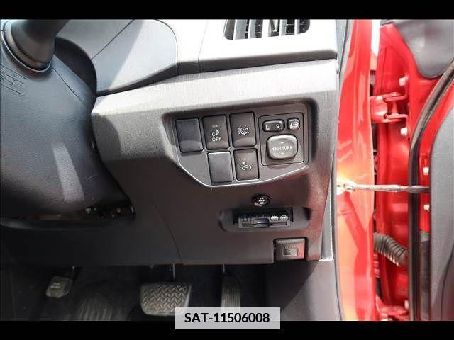 Toyota PRIUS 2013-07 366679-25