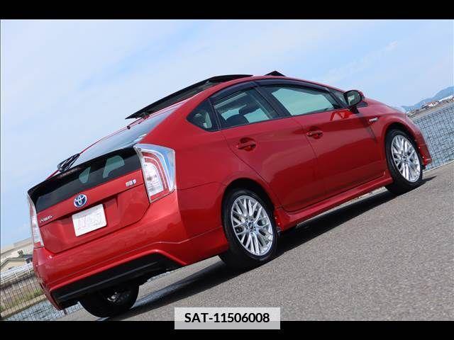 Toyota PRIUS 2013-07 366679-7