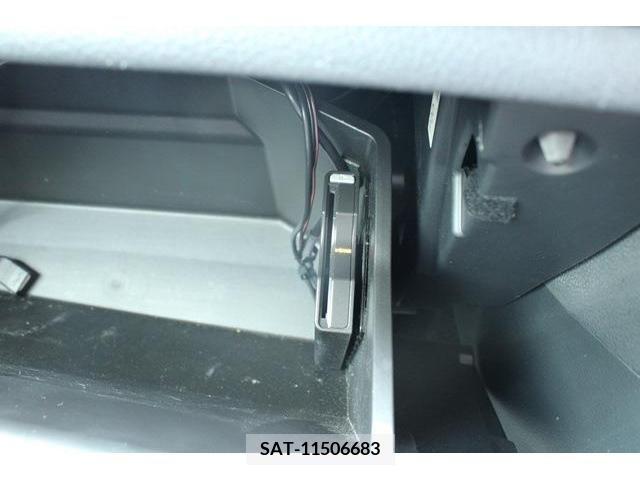 Subaru LEVORG 2018-04 317282-5