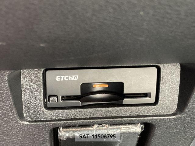 Nissan NOTE 2022-06 379508-11