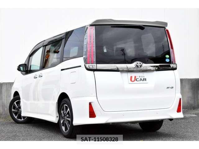 Toyota NOAH 2019-11 374470-2