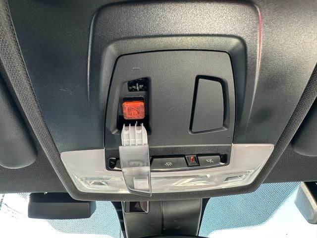Bmw X1 2017-10 182348-17