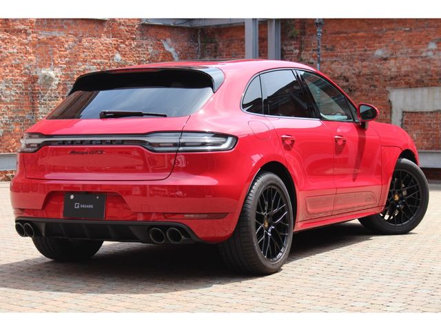 Porsche MACAN 2020-08 6406-2