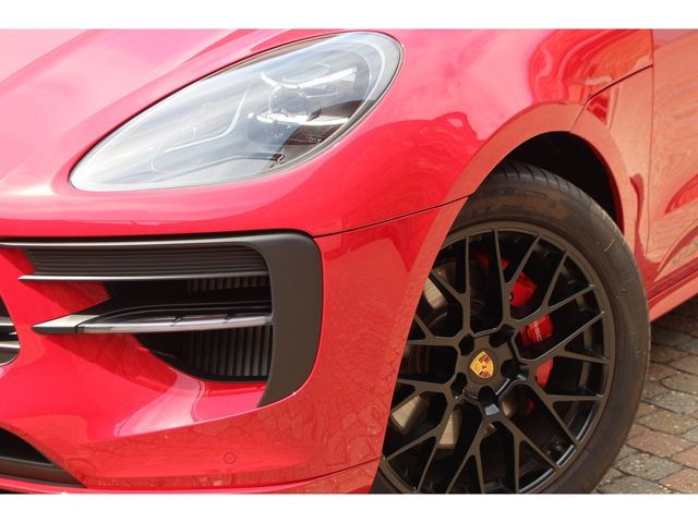 Porsche MACAN 2020-08 6406-6