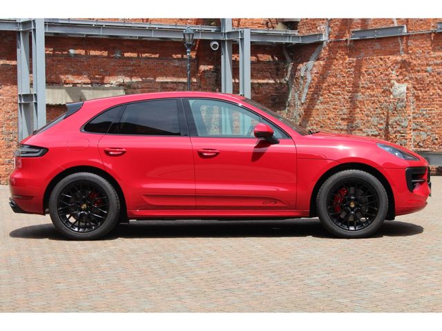 Porsche MACAN 2020-08 6406-4