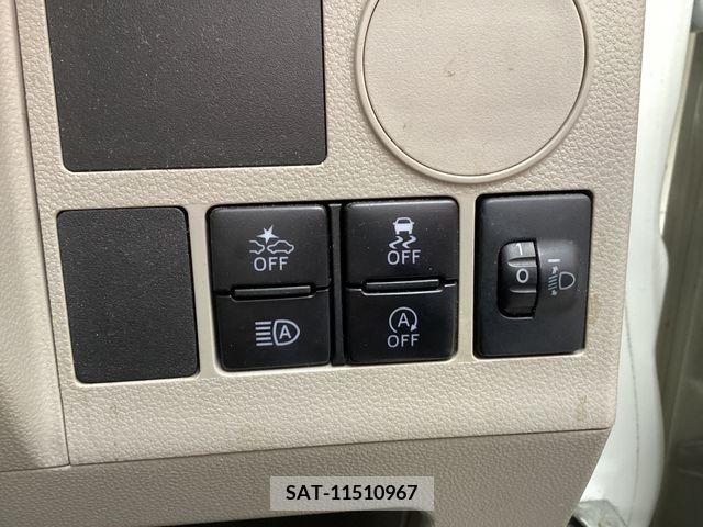 Daihatsu TANTO 2018-05 338533-12