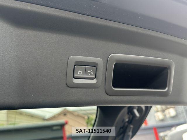 Mazda CX-30 2020-11 302086-16