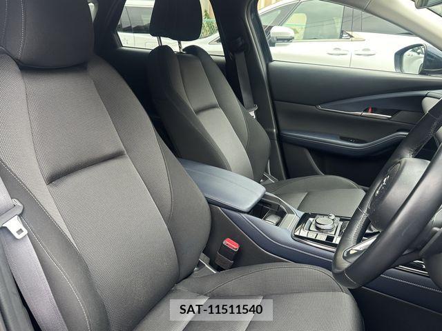 Mazda CX-30 2020-11 302086-6