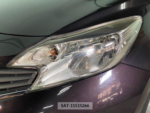 Nissan NOTE 2013-01 255584-11