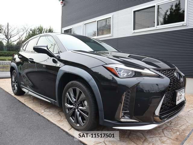 Lexus UX 2020-05 205941-2
