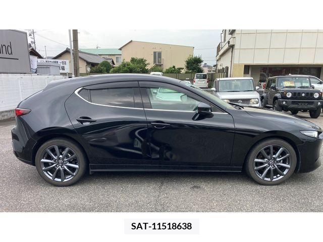 Mazda MAZDA3 2021-03 337912-15
